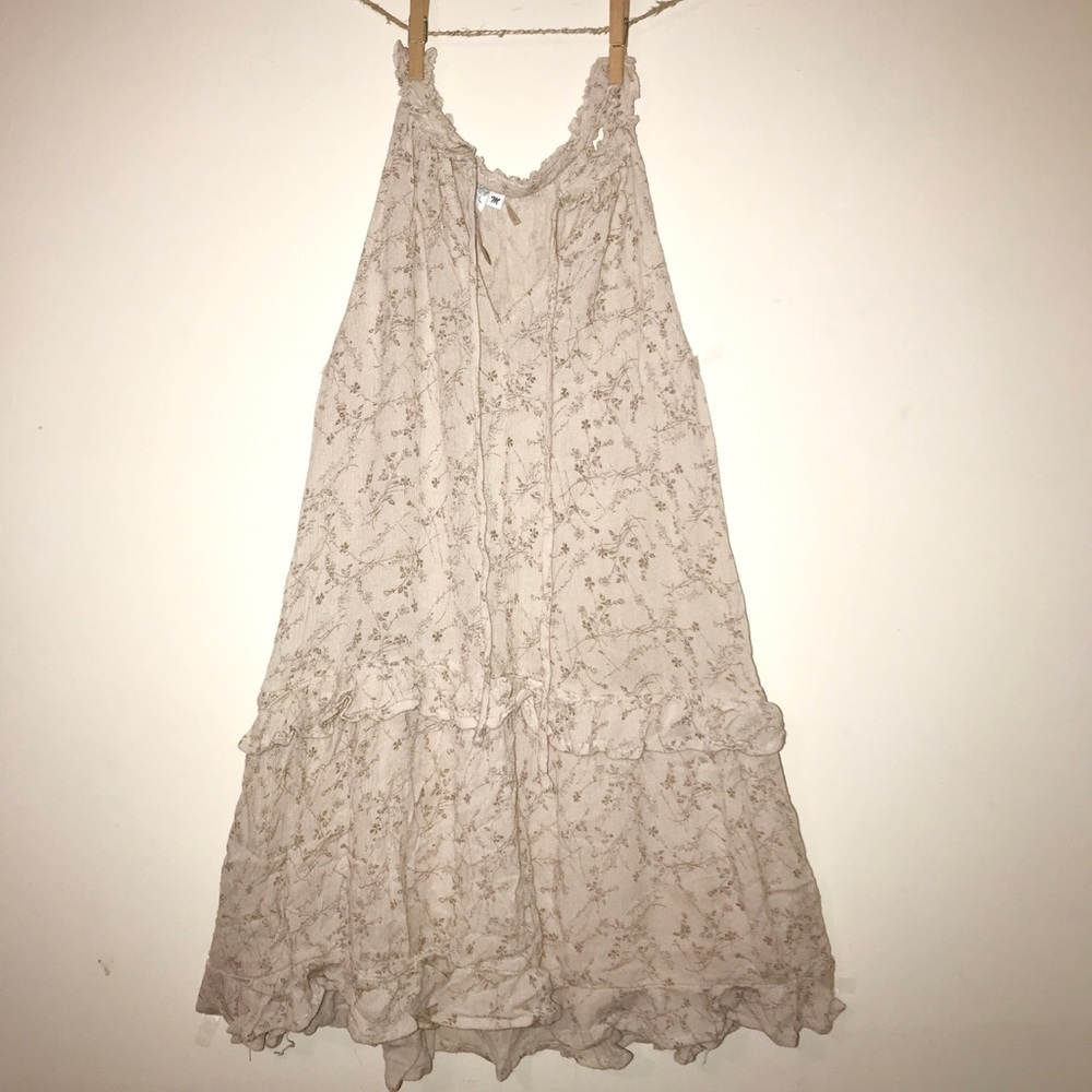 Creme and Floral sleeveless Dress